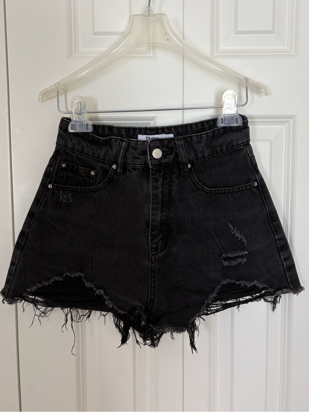 TIGERMIST Highwaisted Ripped Jean Shorts